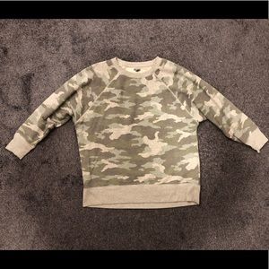 Aerie Camouflage Sweatshirt Size L